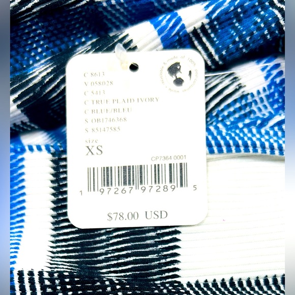 FP Movement SZ XS or S blue/black/white Rally Printed Layering Top Plaid - Picture 3 of 4